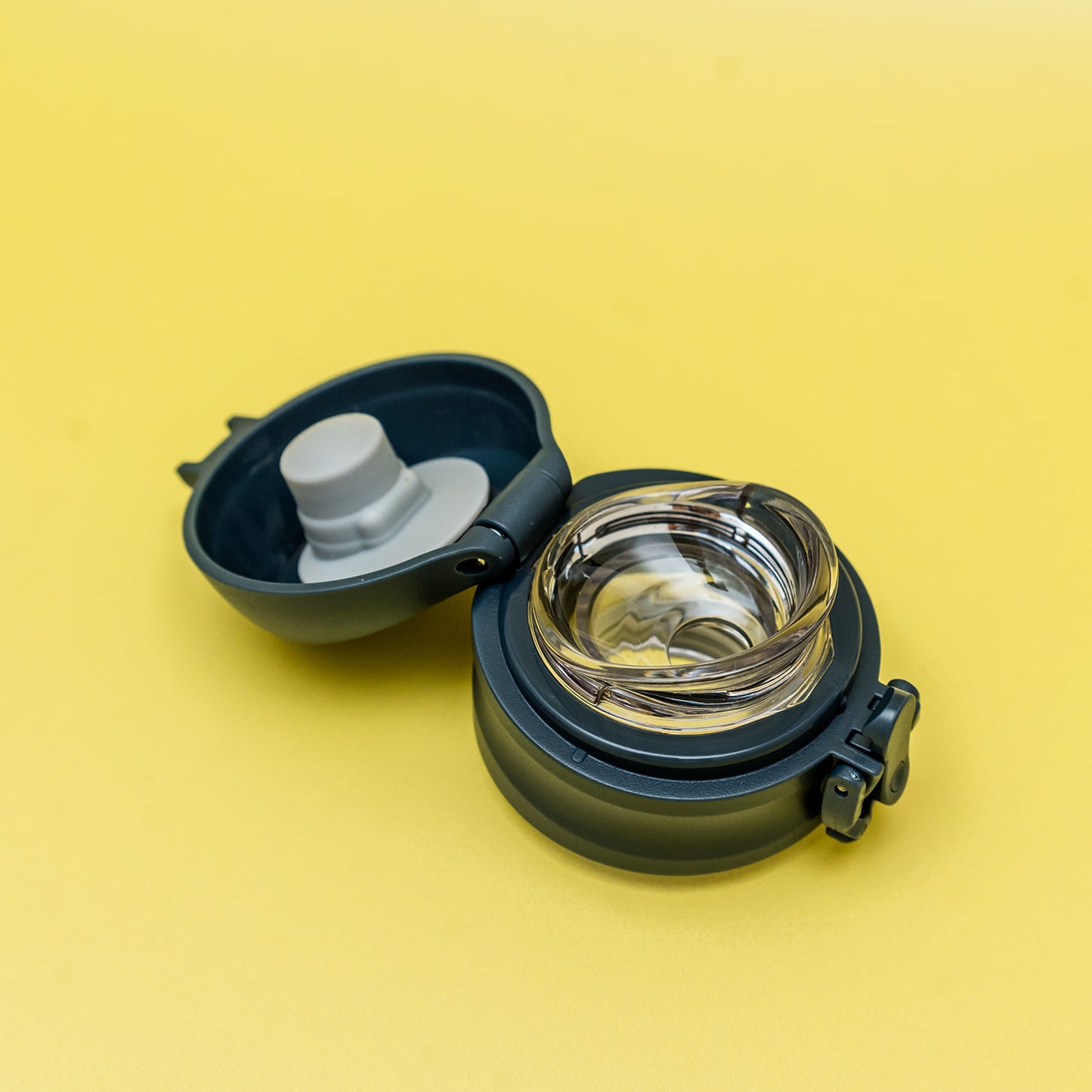 Silicone Plug for Pour Lids