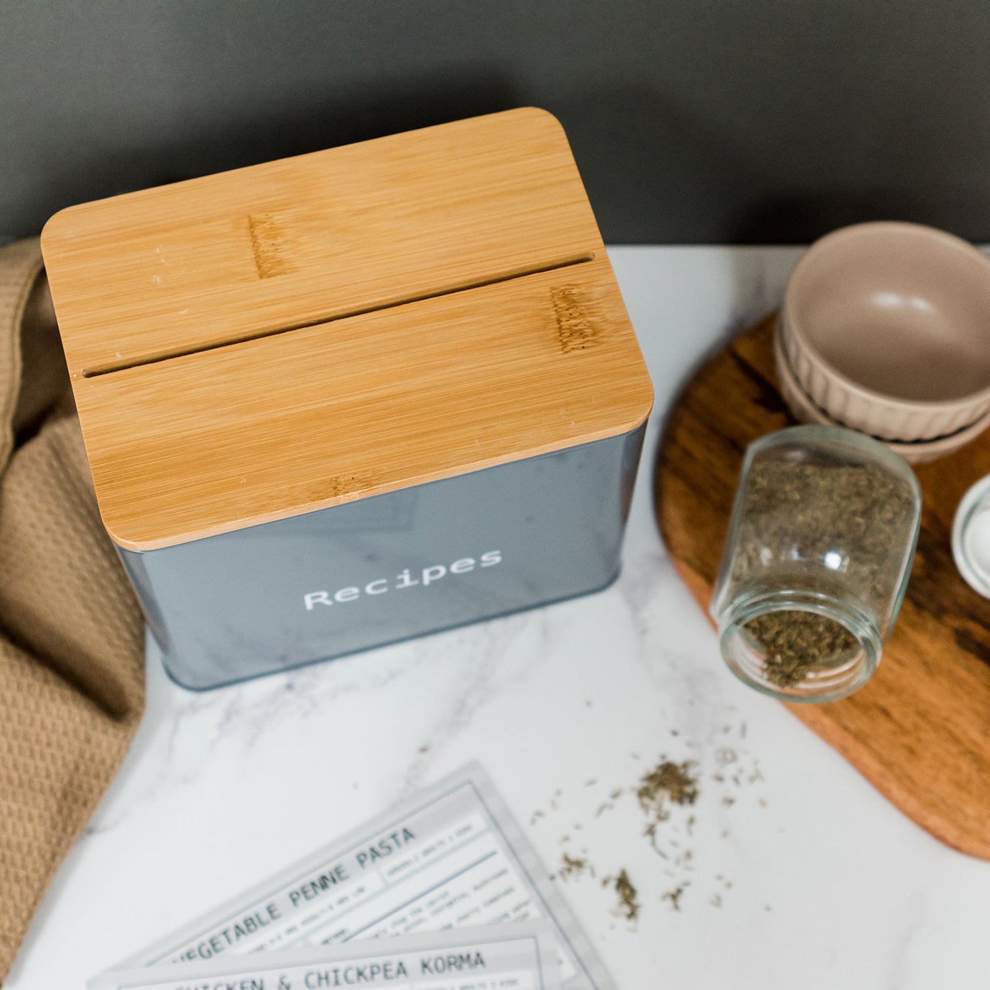 Recipe Card Tin (Dividers Included)