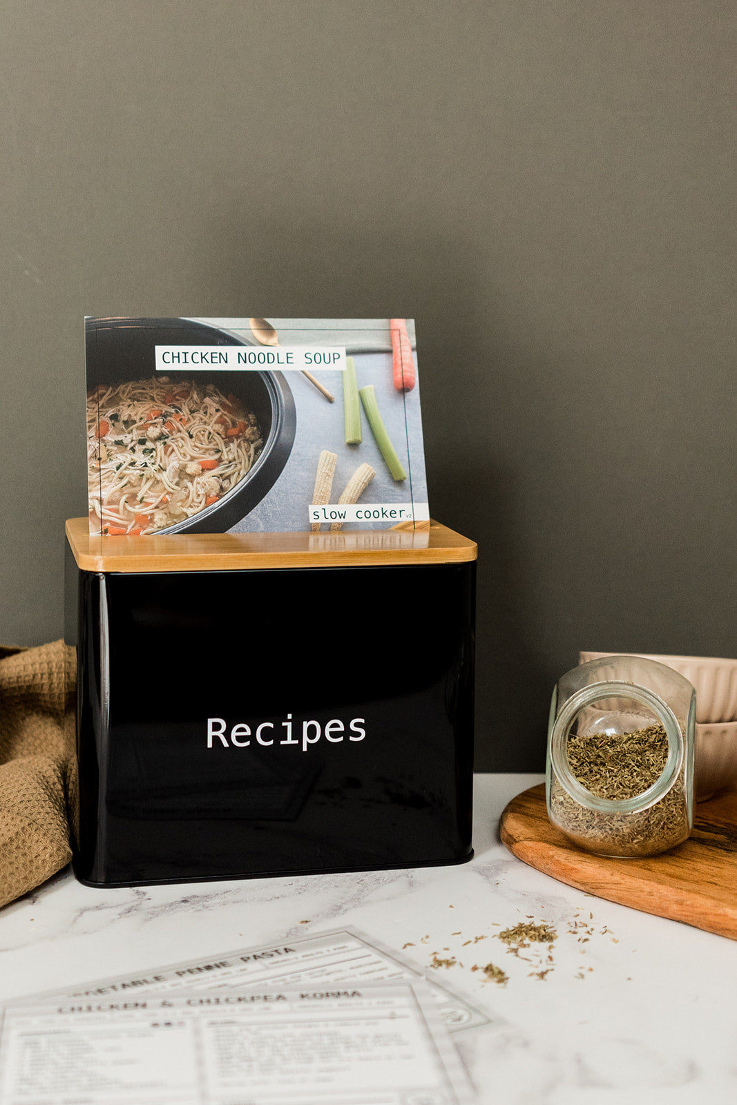 Recipe Card Tin (Dividers Included)