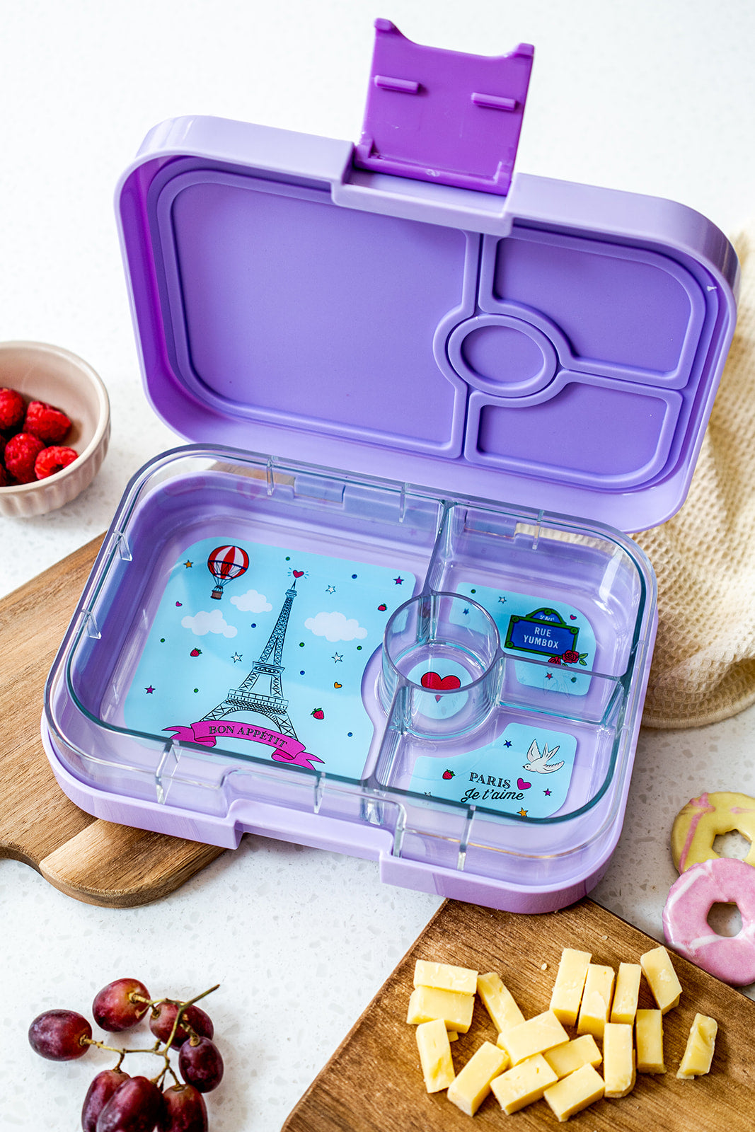  Yumbox Leakproof Bento Box Panino: 4-Compartment Kids & Adults  Bento; Perfect for Sandwich Packed Lunch; Compact 8.5x6x1.8; Healthy  Portions (Surf Blue with Polar Bear Removable Tray): Home & Kitchen